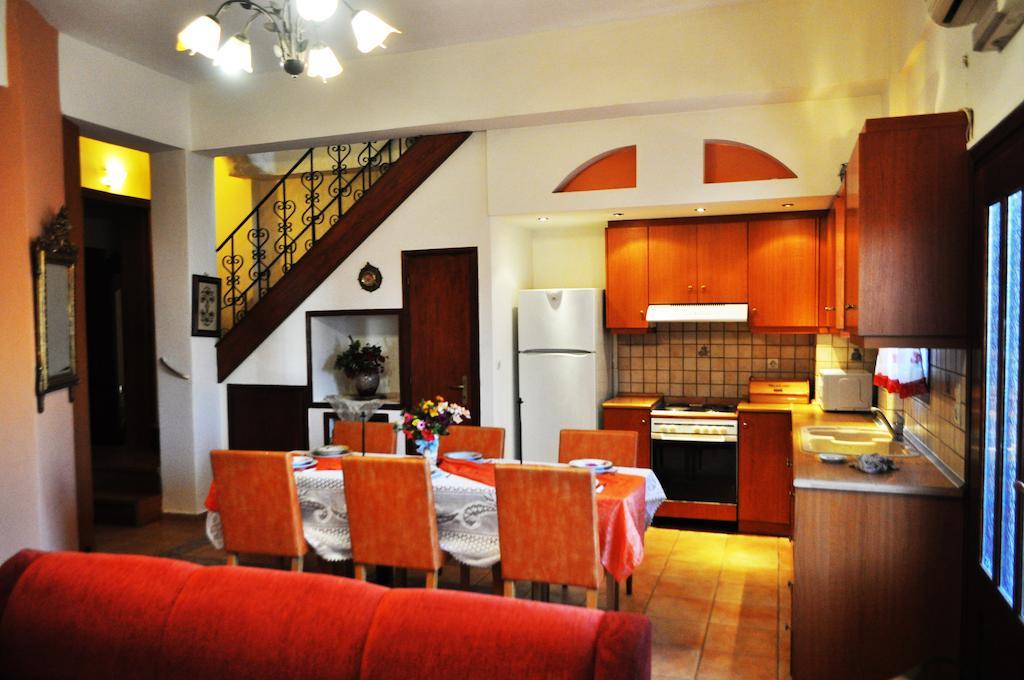 Εlegant Villa Liakos Pigí Esterno foto